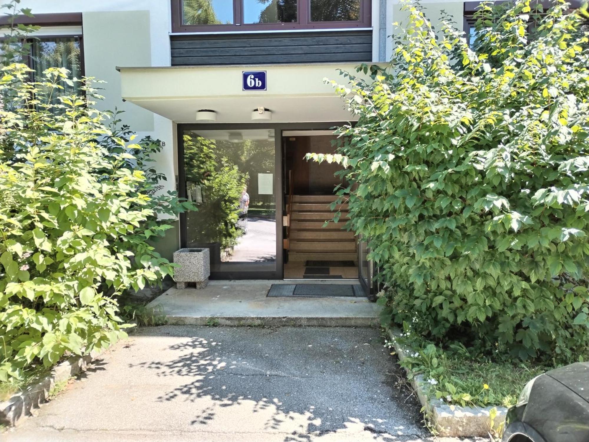 Appartamento Waldeslust Warmbad Mit Balkon Und Privatem Parkplatz Villach Esterno foto
